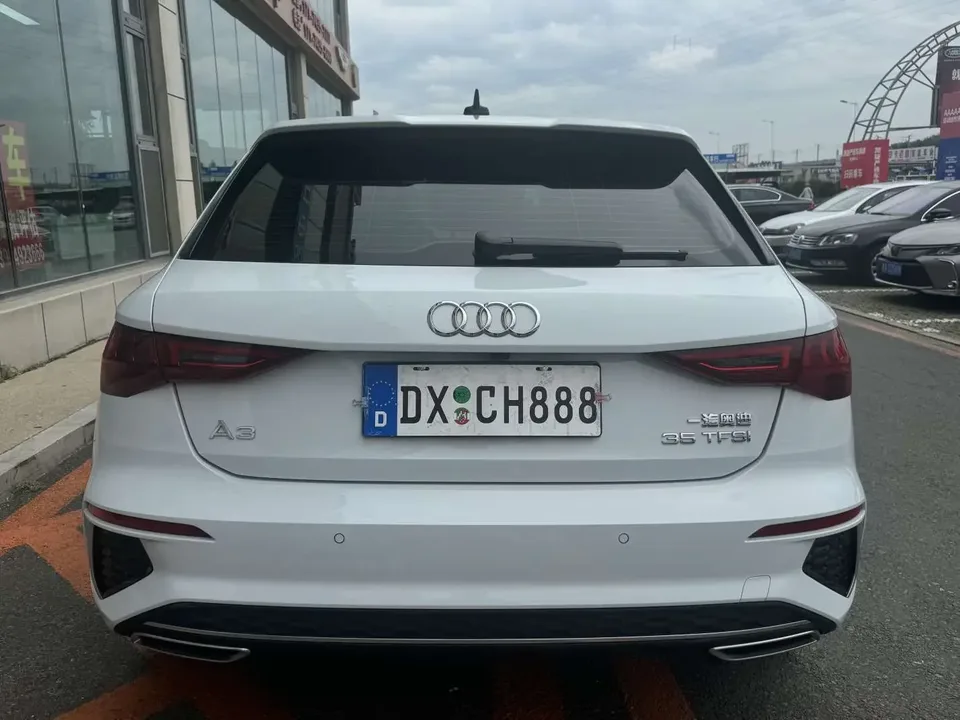 Audi A3 Audi A3 2023 Sportback 35 TFSI facelift: aggressive and sporty 2024 — thumbnail 2