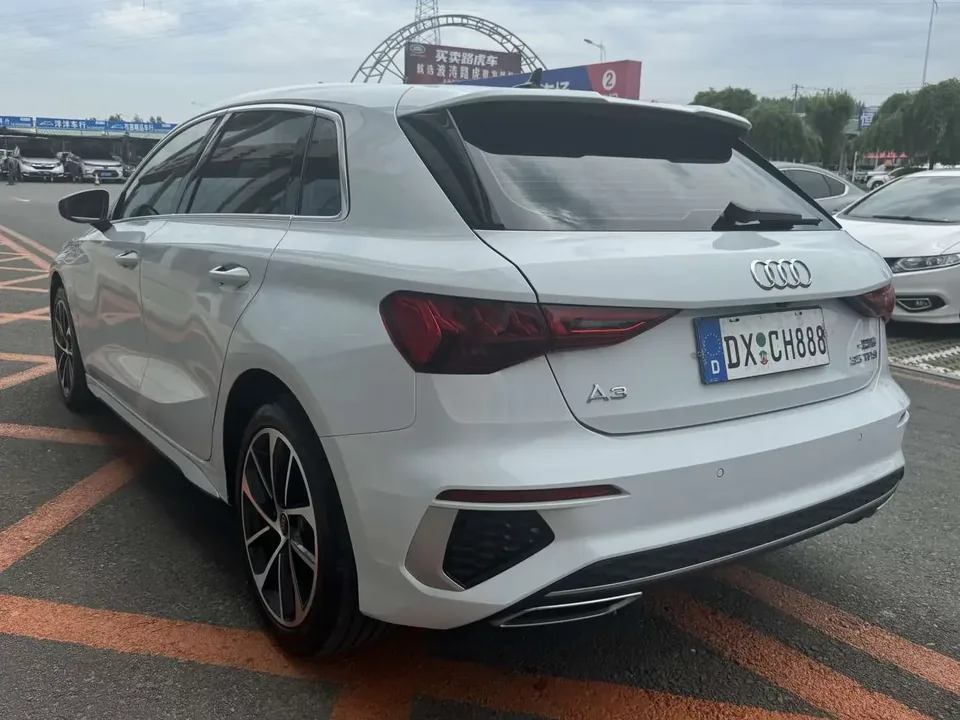 Audi A3 Audi A3 2023 Sportback 35 TFSI facelift: aggressive and sporty 2024 — thumbnail 4