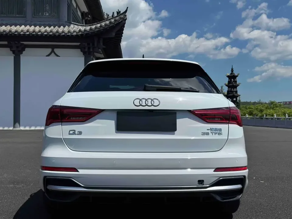 Audi Q3 Audi Q3 2022 35 TFSI Progressive Dynamic 2022 — thumbnail 2
