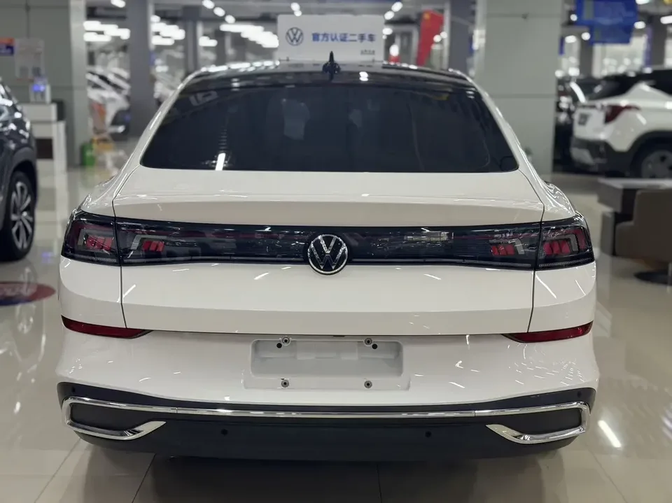 Volkswagen Lamando Lingdu 2022 Lingdu L 280TSI DSG Cool Edition 2023 — thumbnail 5