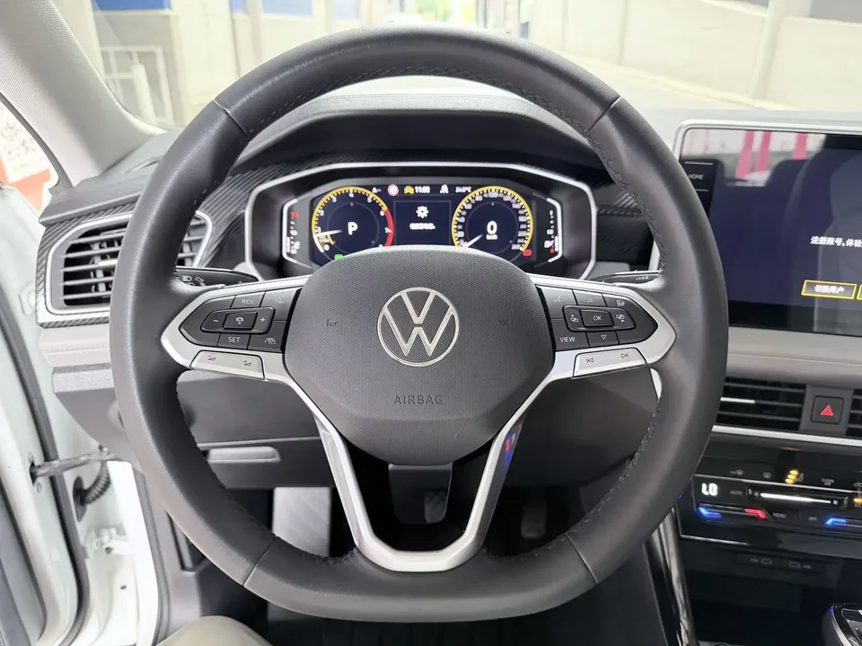 Volkswagen Tayron Tanyue 2023 280TSI 2WD Luxury Plus Advanced Edition 2023 — thumbnail 3