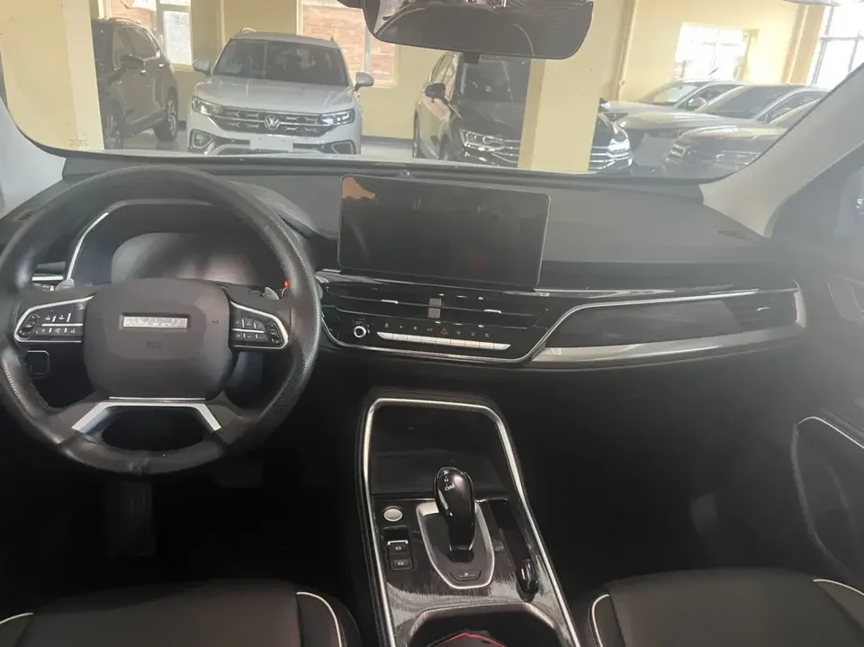 Haval H6 Haval H6 2023 National Trend Edition 1.5T Automatic Champion Edition 2023 — thumbnail 3