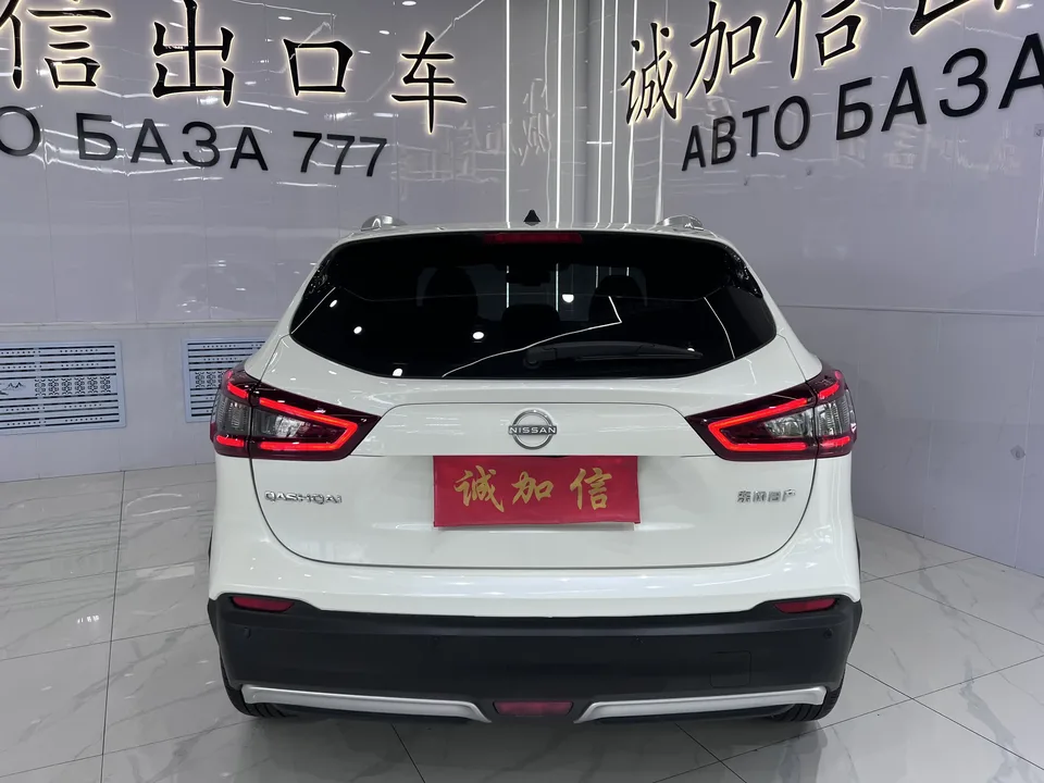Nissan Qashqai Qashqai 2023 Classic 2.0L Leading Edition 2023 — миниатюра 2