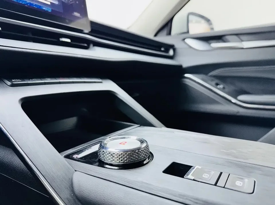 Haval H6 Haval H6 2021 Third Generation 1.5GDIT Automatic Supreme Edition 2022 — thumbnail 3