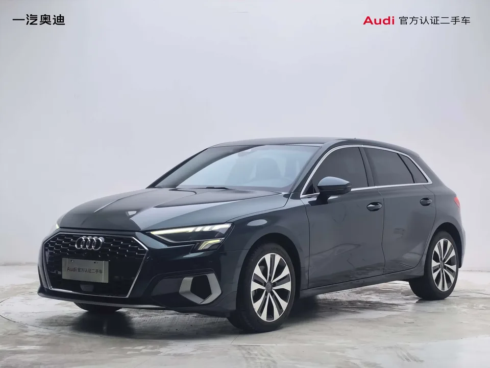 Audi A3 Audi A3 2022 Sportback 35 TFSI Progressive Elegance 2022 — photo 1, buy with delivery to Moscow