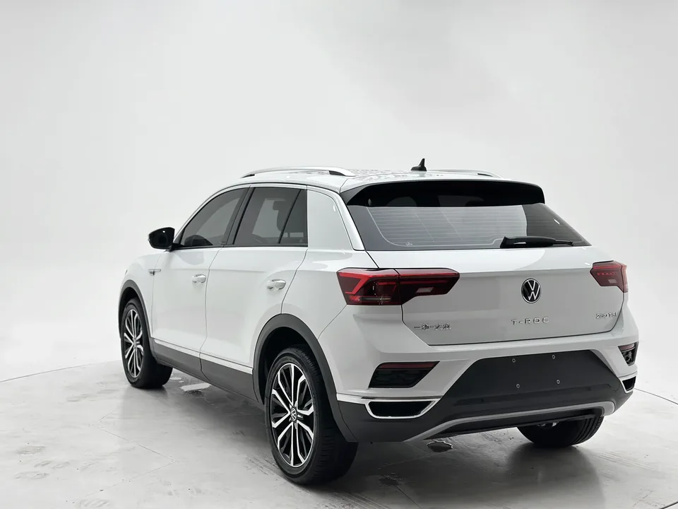 Volkswagen T-Roc TANG 2022 280TSI DSG 2WD Comfort PLUS 2023 — thumbnail 2