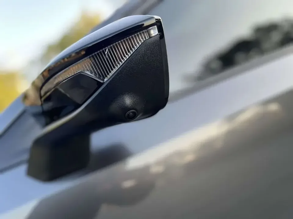Changan UNI-V Changan UNI-V 2024 1.5T Premium 2025 — thumbnail 3