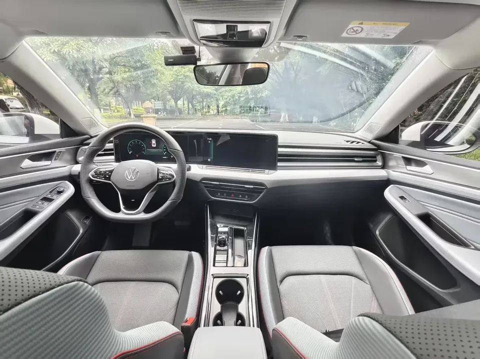 Volkswagen Lamando Lingdu 2024 Lingdu L 280TSI DSG Cool Edition 2024 — миниатюра 3