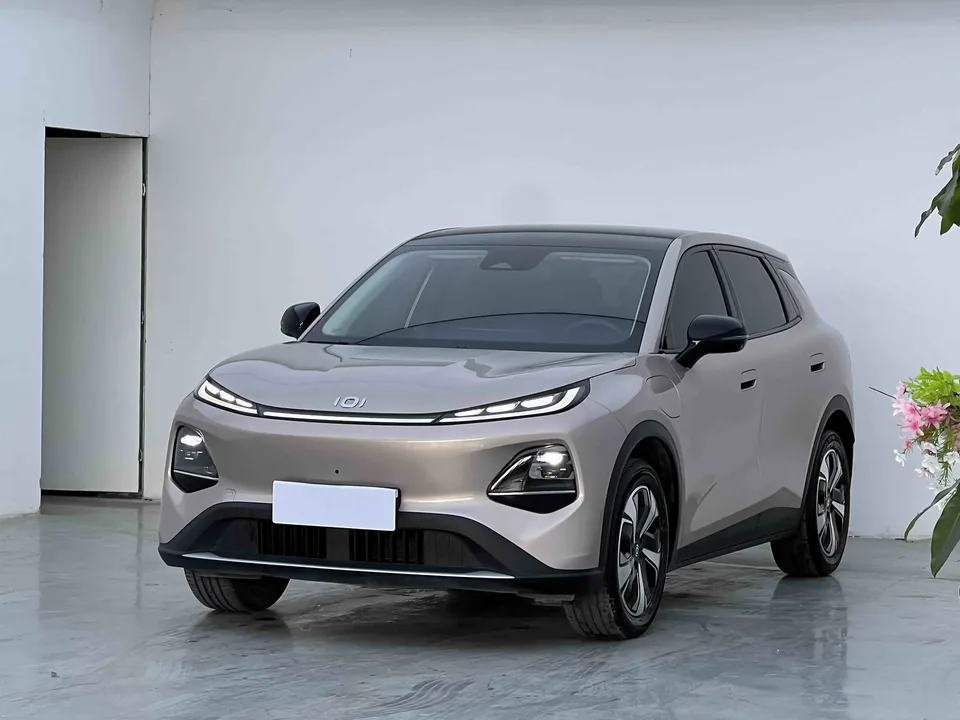 Changan Qiyuan Q05 Changan Qiyuan Q05 2026 506 Max 2025 — photo 1, buy with delivery to Moscow