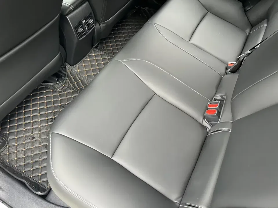 Toyota Corolla Corolla 2023 Intelligent Electric Hybrid Dual Engine 1.8L E-CVT Pioneer Edition 2024 — thumbnail 5