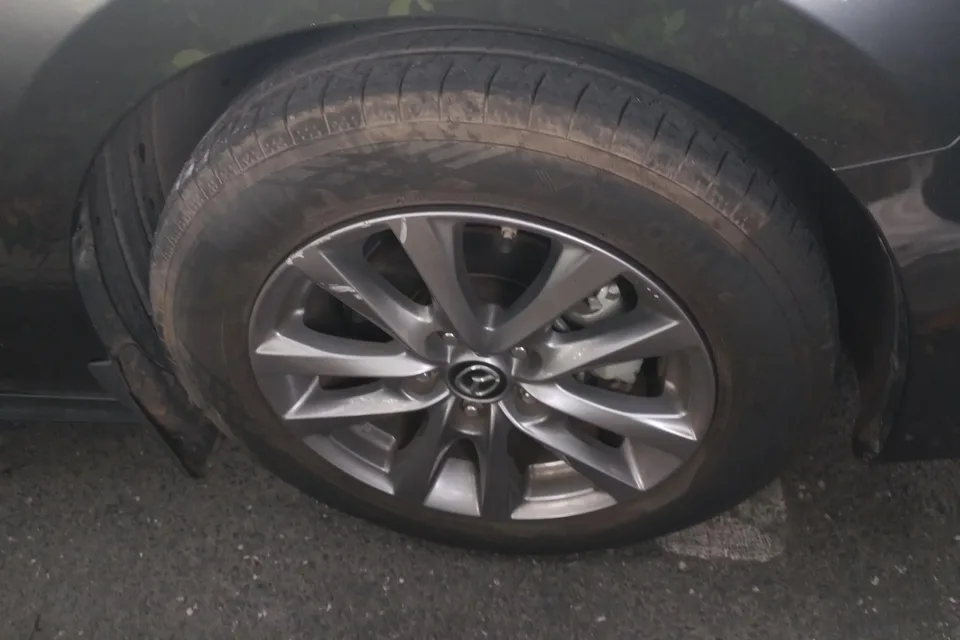 Mazda Axela Mazda3 Angkesela 2021 2.0L Automatic Quality Edition 2022 — thumbnail 2