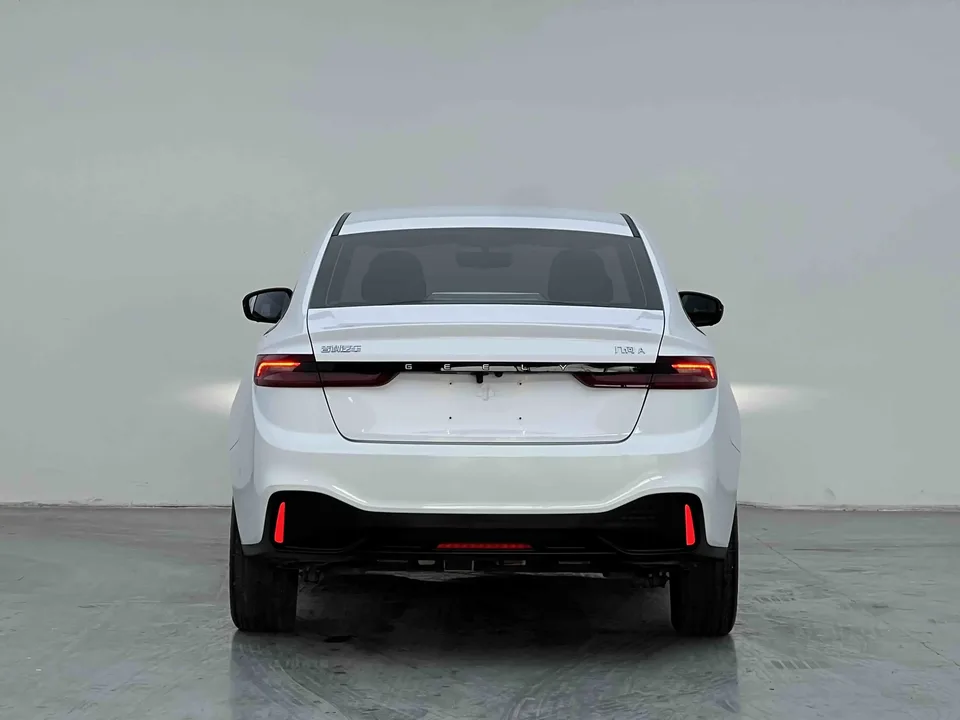 Geely Geometry A Geely Geometry A 2024 410KM Travel Edition 2024 — thumbnail 2