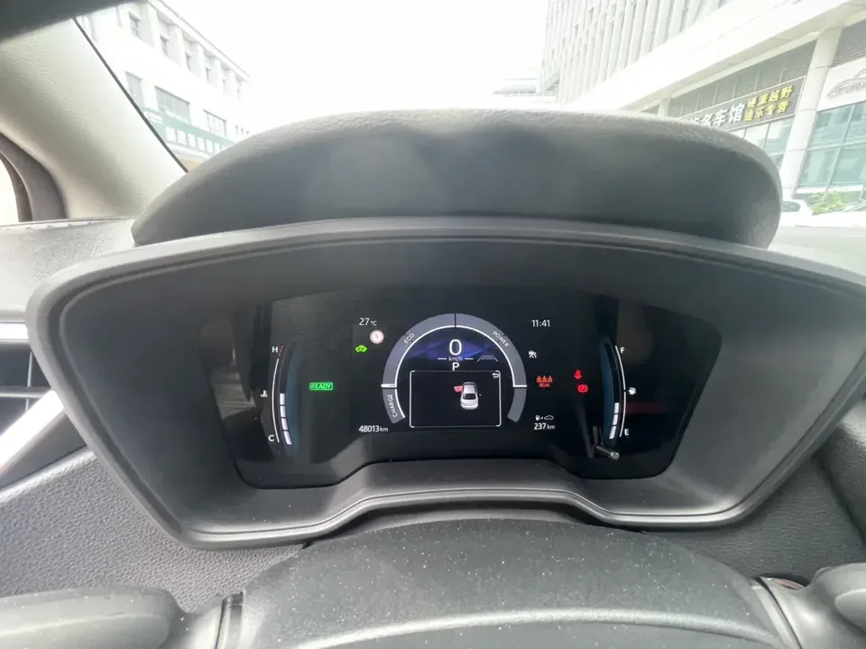 Toyota Corolla Corolla 2023 Intelligent Electric Hybrid Dual Engine 1.8L E-CVT Elite Edition 2024 — thumbnail 3