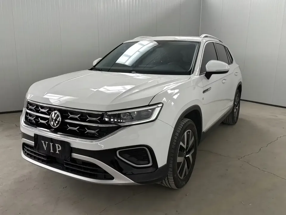 Volkswagen Tayron Tanyue 2023 280TSI 2WD Luxury Plus Advanced Edition 2023 — photo 1, buy with delivery to Moscow