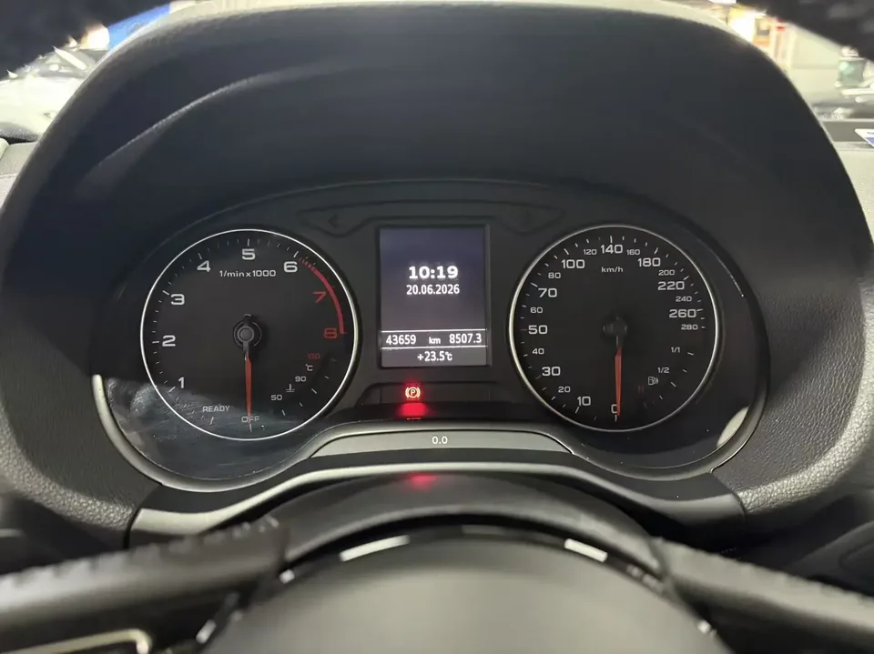 Audi Q2L Audi Q2L 2022 35 TFSI Stylish Dynamic 2022 — thumbnail 3