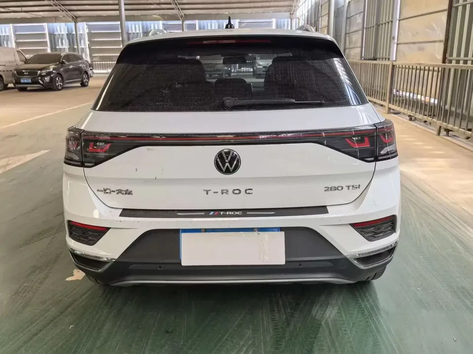 Volkswagen T-Roc TANG 2023 280TSI DSG Time Edition 2023 — thumbnail 2