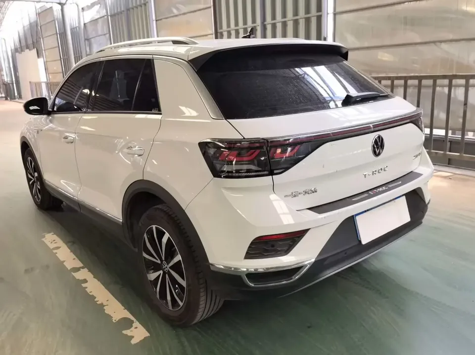 Volkswagen T-Roc TANG 2023 280TSI DSG Time Edition 2023 — thumbnail 4