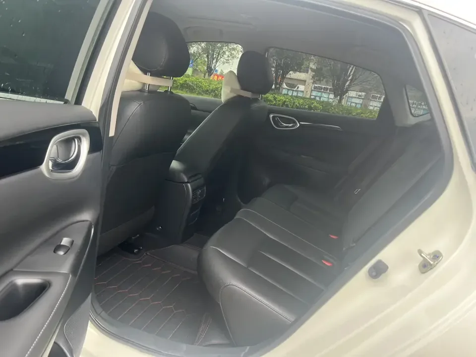 Nissan Sylphy Sylphy 2024 Classic 1.6L XL CVT Deluxe Edition 2024 — thumbnail 3