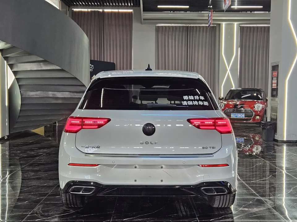 Volkswagen Golf golf 2021 280TSI DSG R-Line 2022 — thumbnail 2