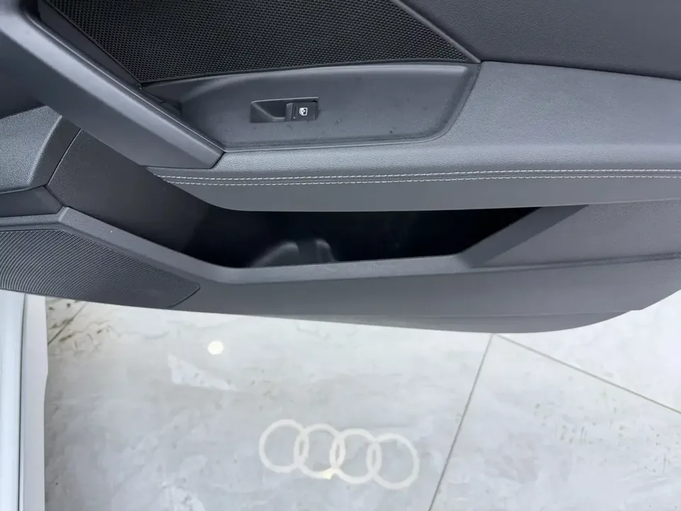 Audi A3 Audi A3 2023 A3L Limousine 35 TFSI Luxury Sports 2023 — thumbnail 3