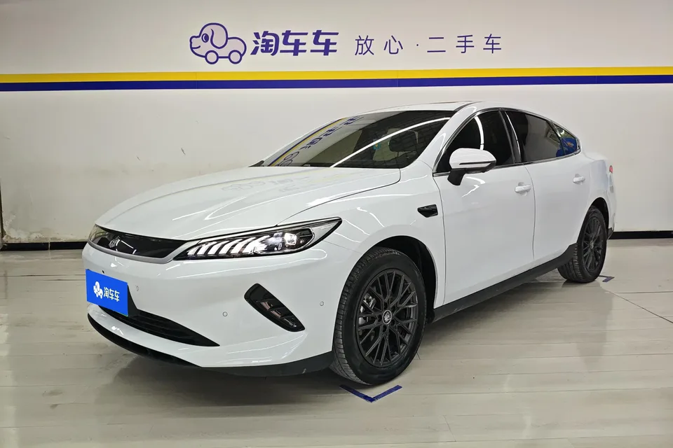 BYD Qin PLUS EV Qin PLUS EV 2025 Smart Driving Edition 510KM Beyond Edition 2025 — photo 1, buy with delivery to Moscow