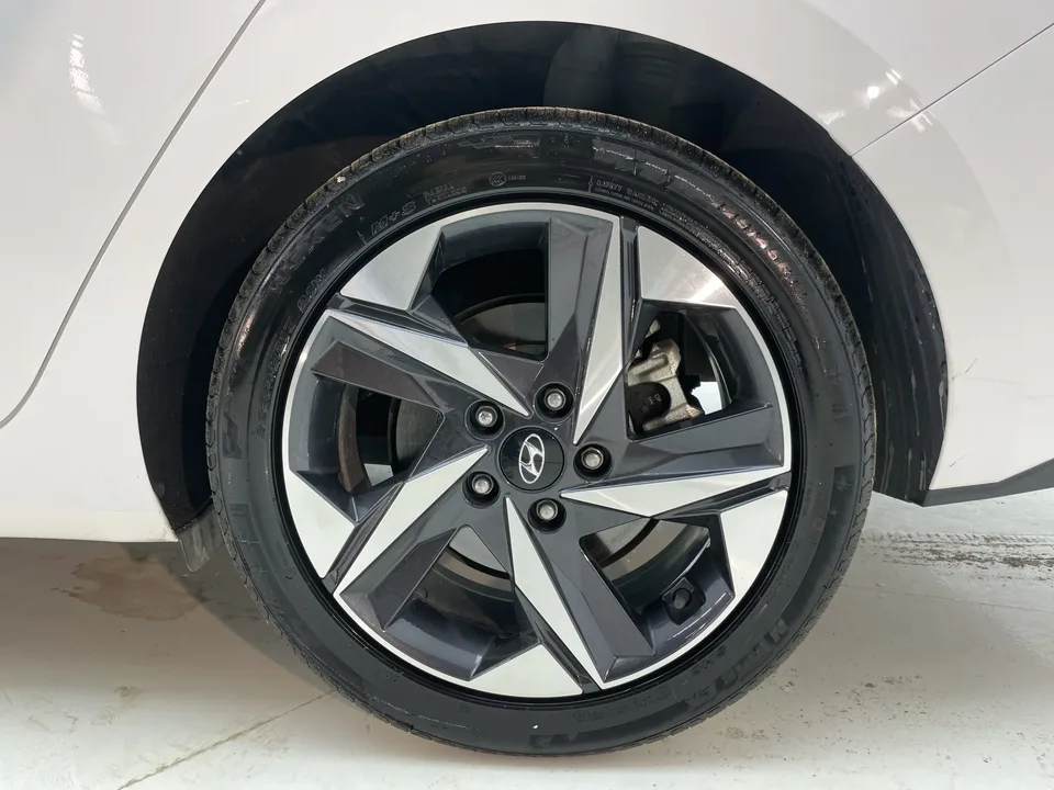 Hyundai Elantra Elantra 2022 1.5L CVT LUX Premium Edition 2022 — thumbnail 3
