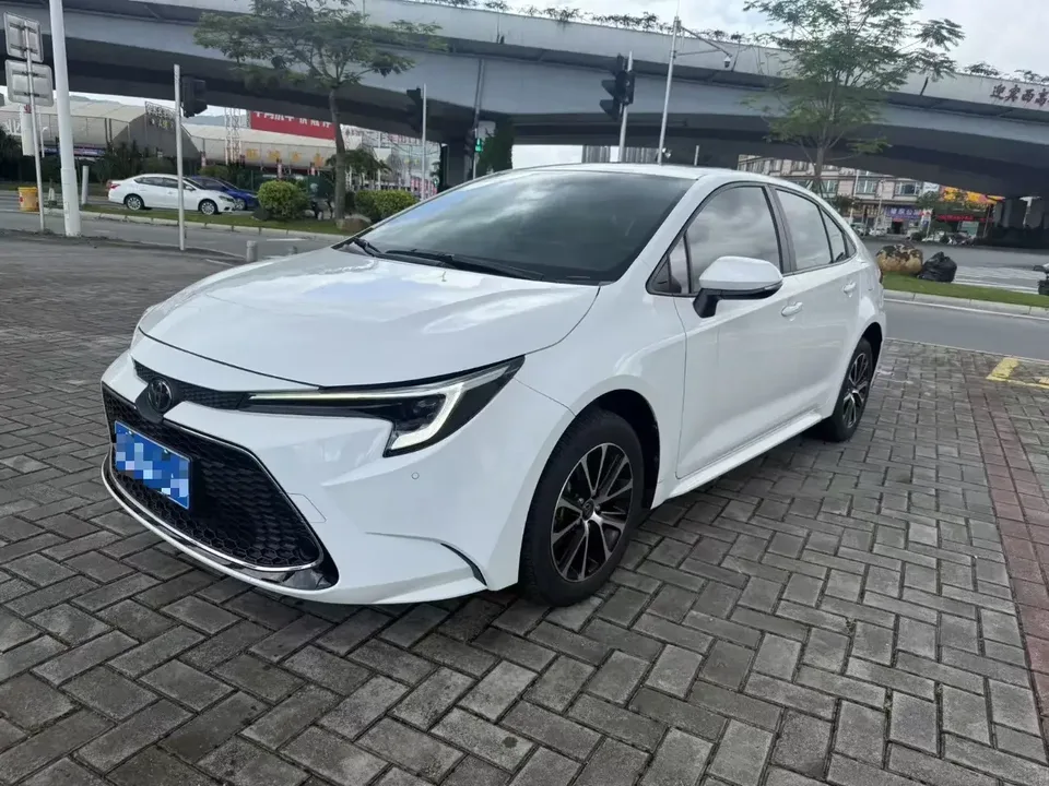 Toyota Levin Lei Ling 2023 185T Deluxe 2023 — photo 1, buy with delivery to Moscow