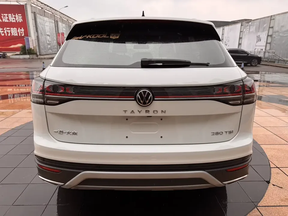 Volkswagen Tayron Tanyue 2023 280TSI 2WD Luxury Plus Advanced Edition 2023 — thumbnail 2