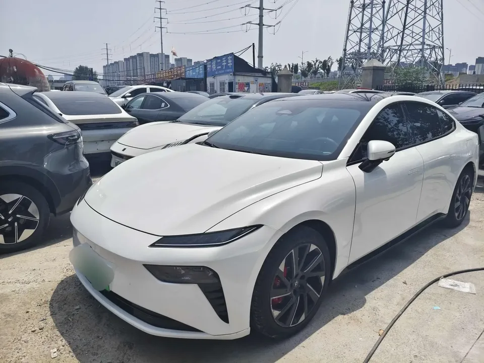 Dongfeng YiPai 007 Yipai 007 2024 Pure Electric 620Pro Edition 2024 — photo 1, buy with delivery to Moscow