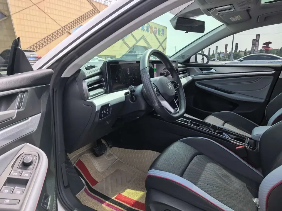 Volkswagen Lamando Lingdu 2023 Lingdu L 280TSI DSG Cool Edition 2023 — thumbnail 5