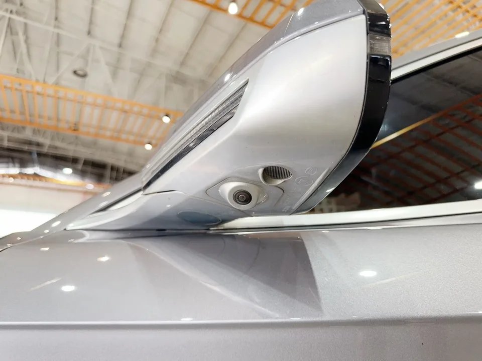 BYD Han DM Chinese DM 2022 DM-i 121KM Premium 2022 — thumbnail 4