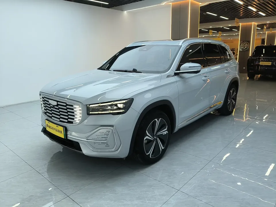 Geely Monjaro (extended range electric version) Xingyue L extended range electric version 2022 1.5T DHT Extended Range Electric Ultimate Edition 2023 — photo 1, buy with delivery to Moscow