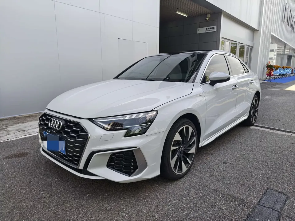 Audi A3 Audi A3 2024 A3L Limousine 35 TFSI Stylish Sports 2024 — photo 1, buy with delivery to Moscow