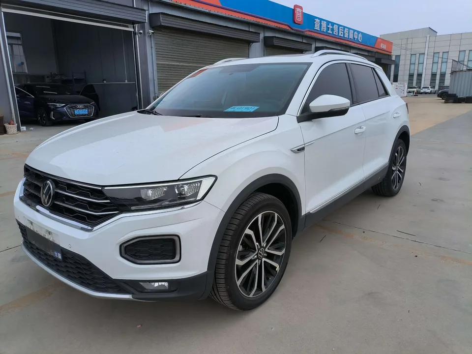 Volkswagen T-Roc TANG 2022 280TSI DSG 2WD Comfort PLUS 2022 — photo 1, buy with delivery to Moscow