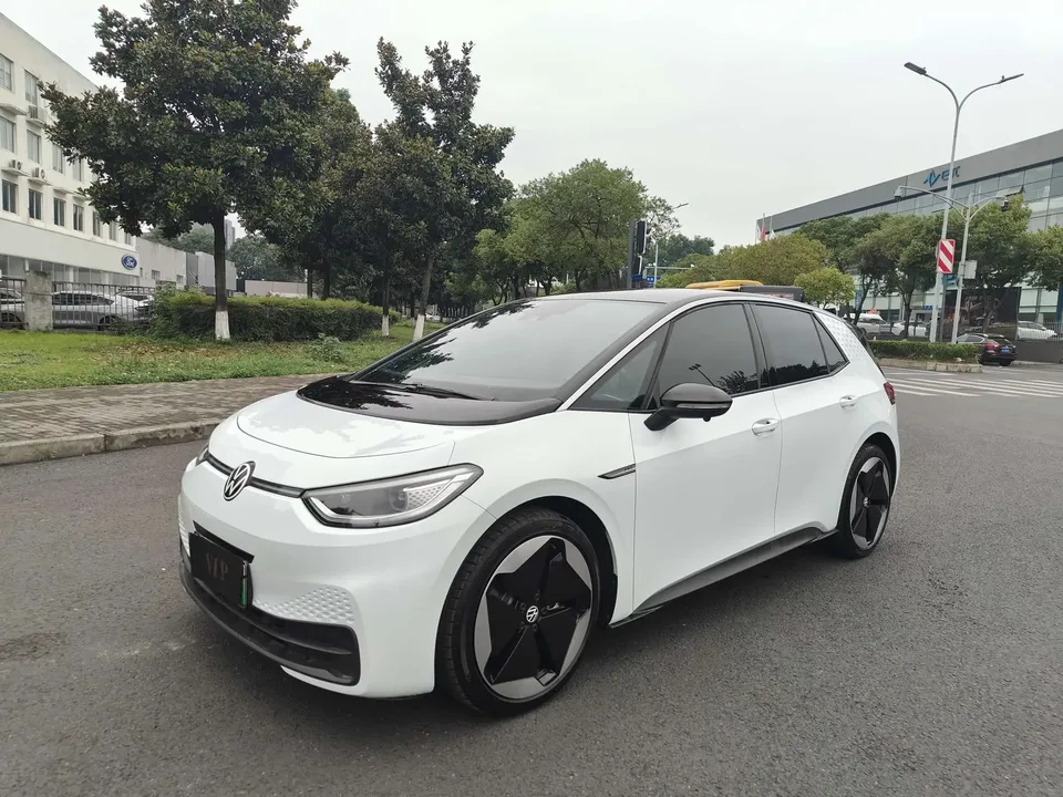 Volkswagen ID.3 Volkswagen ID.3 2023 Extreme Edition 2023 — photo 1, buy with delivery to Moscow