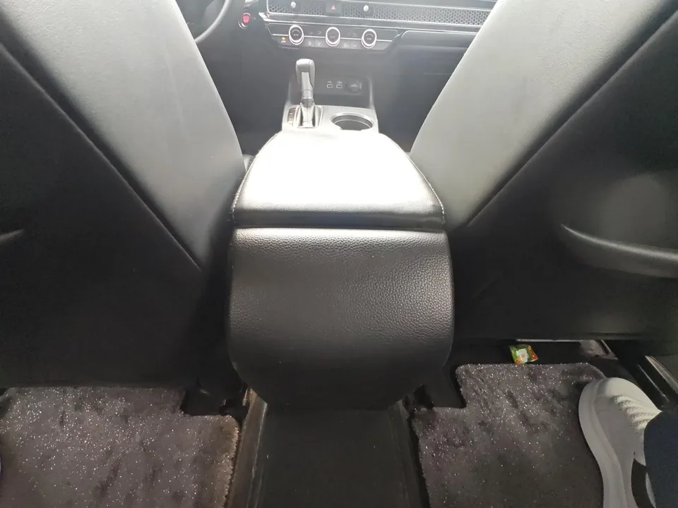 Honda CIVIC Civic 2022 240TURBO CVT Dynamic Edition 2023 — thumbnail 3