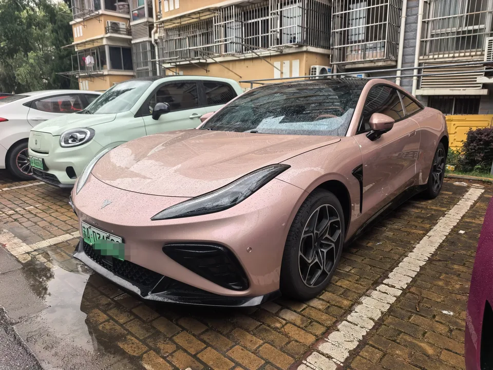 Hozon Neta GT Nezha GT 2023 Version 660 2023 — photo 1, buy with delivery to Moscow