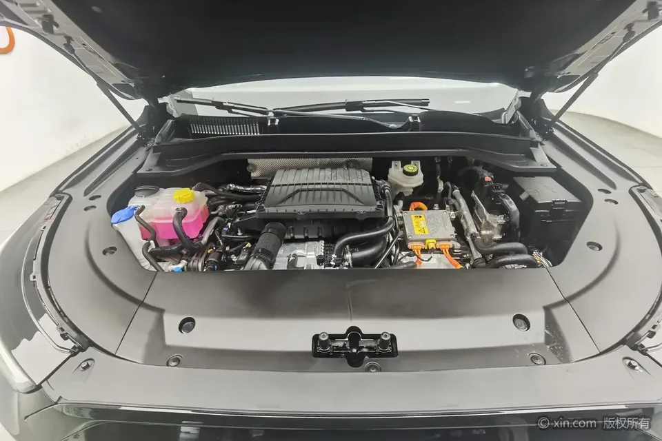 Chery Fengyun T9 Fengyun T9 2024 120 Long-life luxury lithium iron phosphate 2025 — thumbnail 2