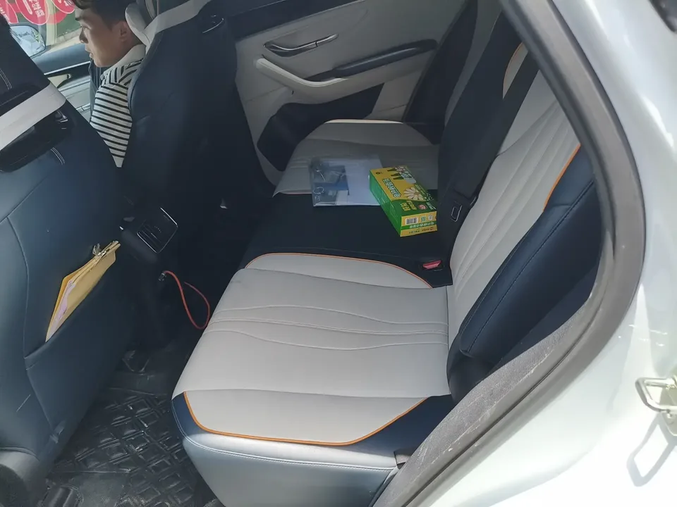 BYD Song PLUS DM Song PLUS DM 2024 DM-i Honor Edition 110KM Flagship 2024 — thumbnail 3