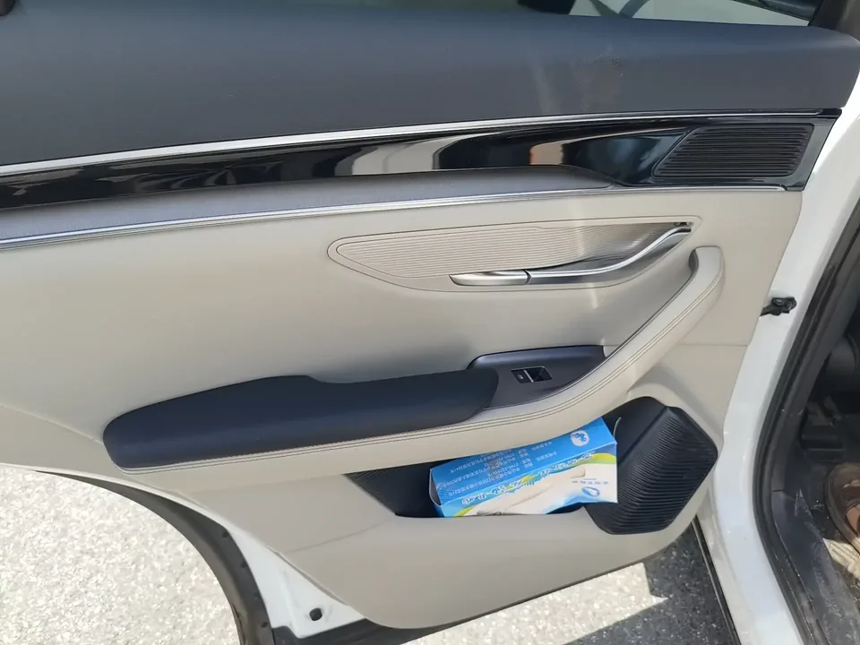 BYD Song PLUS DM Song PLUS DM 2024 DM-i Honor Edition 110KM Flagship 2024 — thumbnail 5