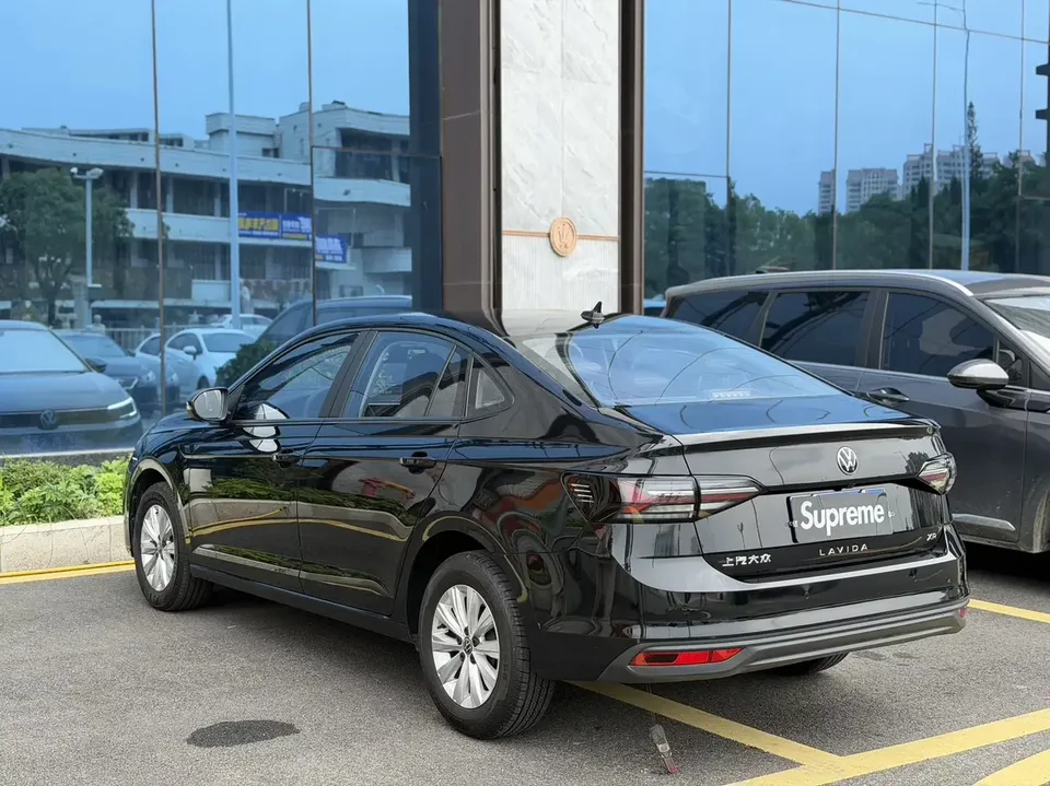 Volkswagen Lavida Lavida 2023 New 1.5L Automatic New Elegant Edition 2024 — thumbnail 4
