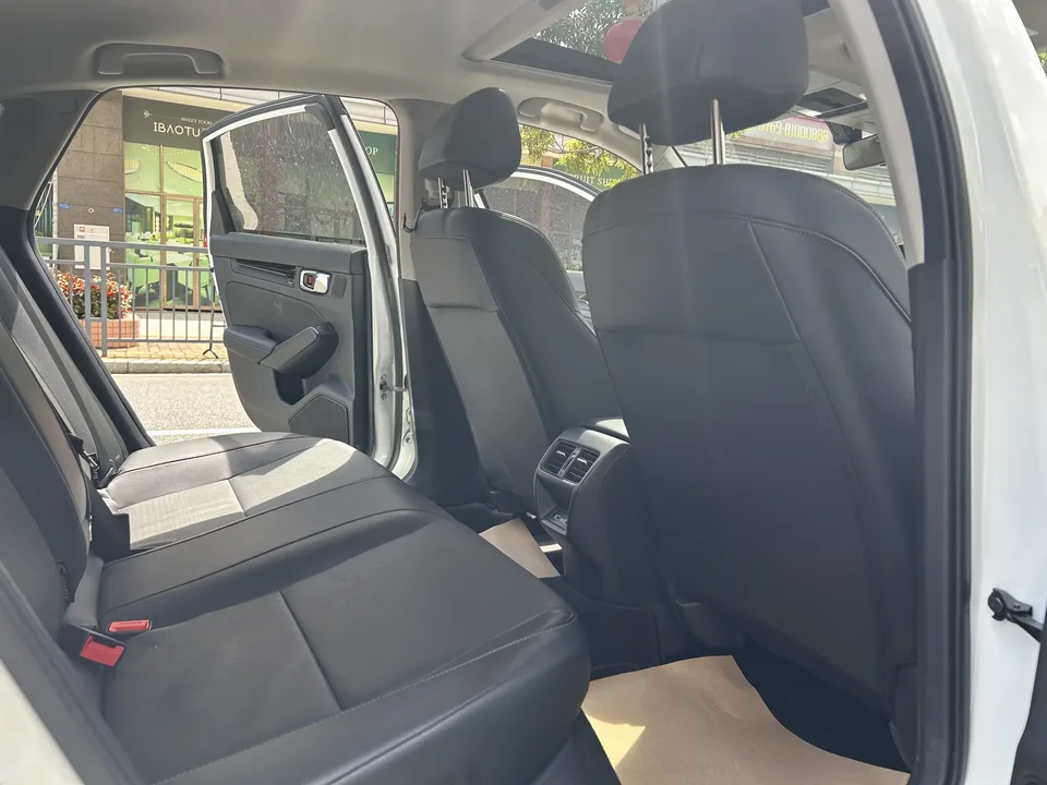 Honda Integra Style 2023 240TURBO CVT Phantom Night Deluxe Edition 2023 — миниатюра 5