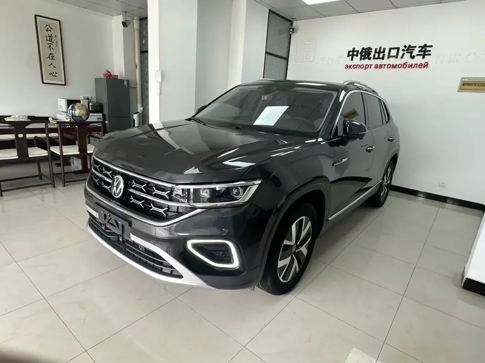 Volkswagen Tayron Tanyue 2023 280TSI 2WD Luxury Plus Advanced Edition 2022 — photo 1, buy with delivery to Moscow