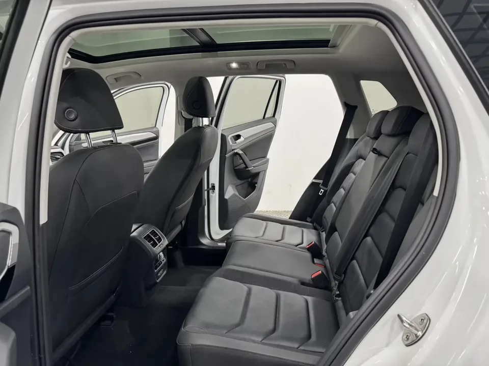 Volkswagen Tayron Tanyue 2022 280TSI 2WD Luxury Smart Edition 2022 — thumbnail 3
