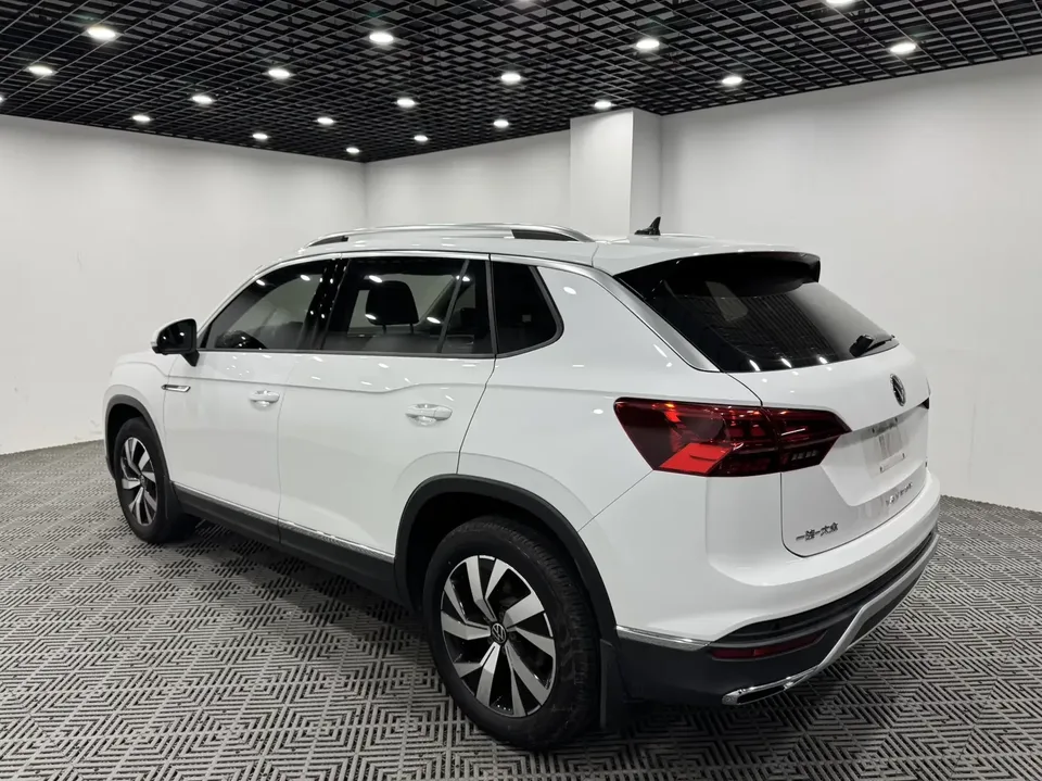 Volkswagen Tayron Tanyue 2022 280TSI 2WD Luxury Smart Edition 2022 — thumbnail 4