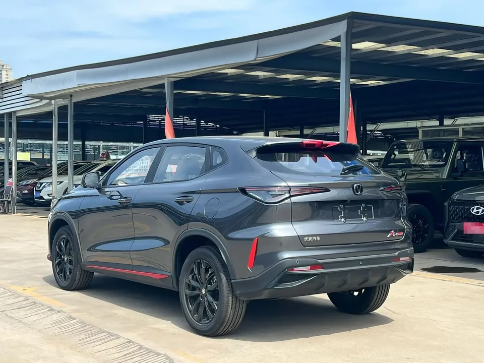 Changan X5 Plus Changan X5 PLUS 2025 1.5T DCT Beyond Edition 2026 — миниатюра 4