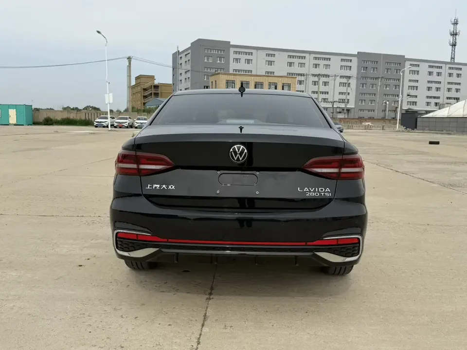 Volkswagen Lavida Lavida 2023 280TSI DSG Starry Sky Edition 2022 — thumbnail 2
