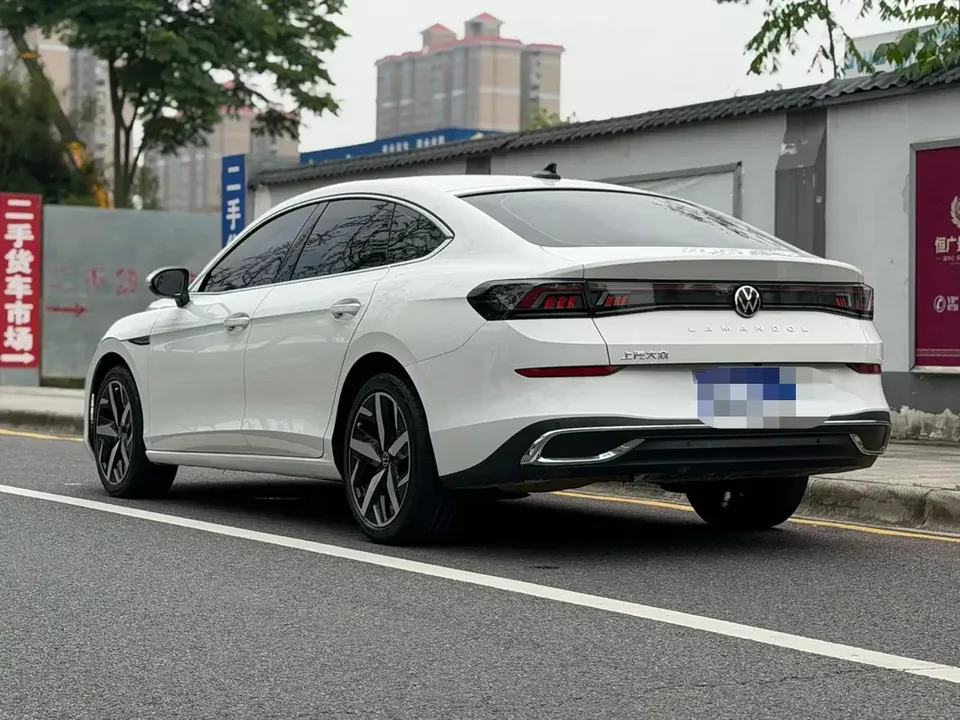 Volkswagen Lamando Lingdu 2022 Lingdu L 280TSI DSG Cool Edition 2022 — thumbnail 5