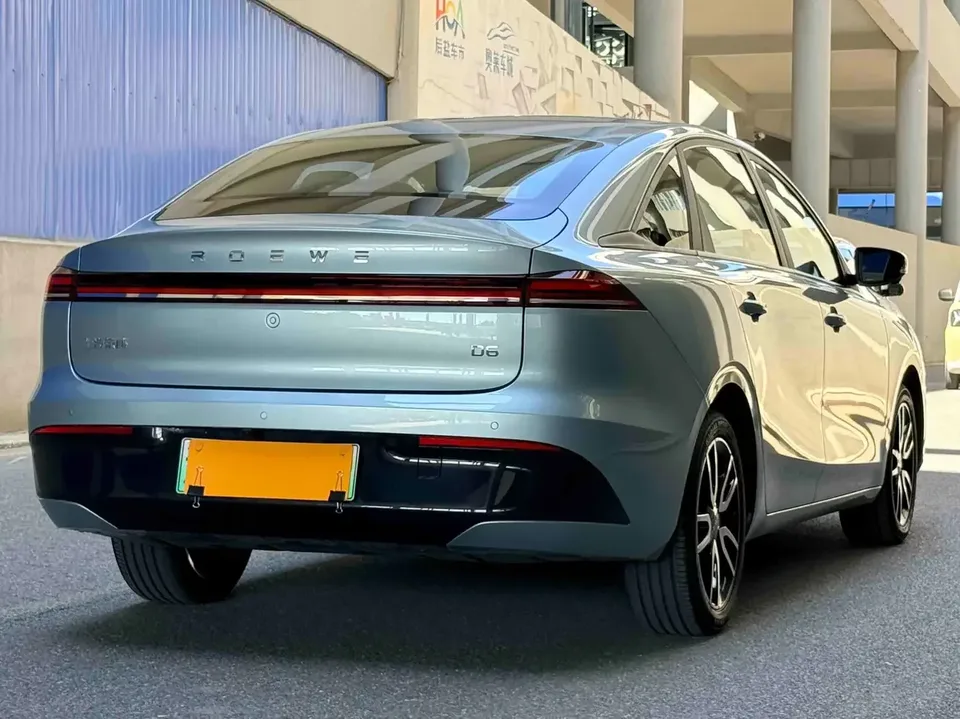 Roewe D6 Roewe D6 2025 450km Premium Edition 2025 — thumbnail 5
