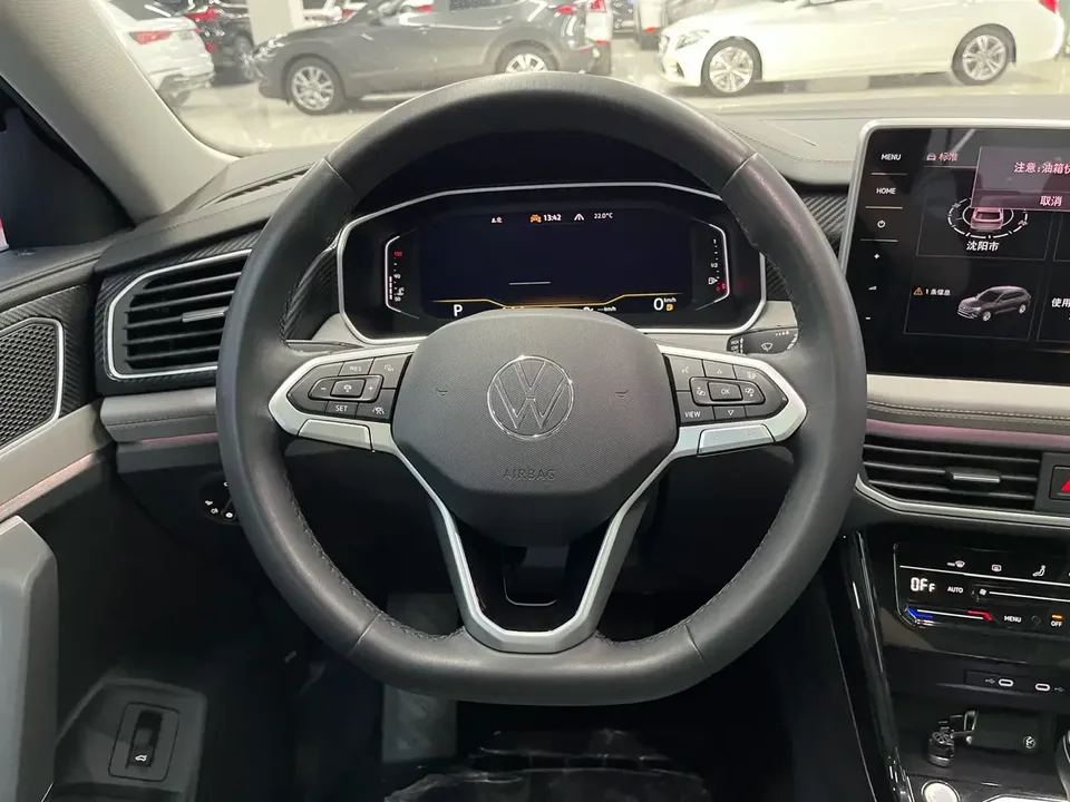 Volkswagen Tayron Tanyue 2023 280TSI 2WD Luxury Plus Advanced Edition 2023 — thumbnail 4